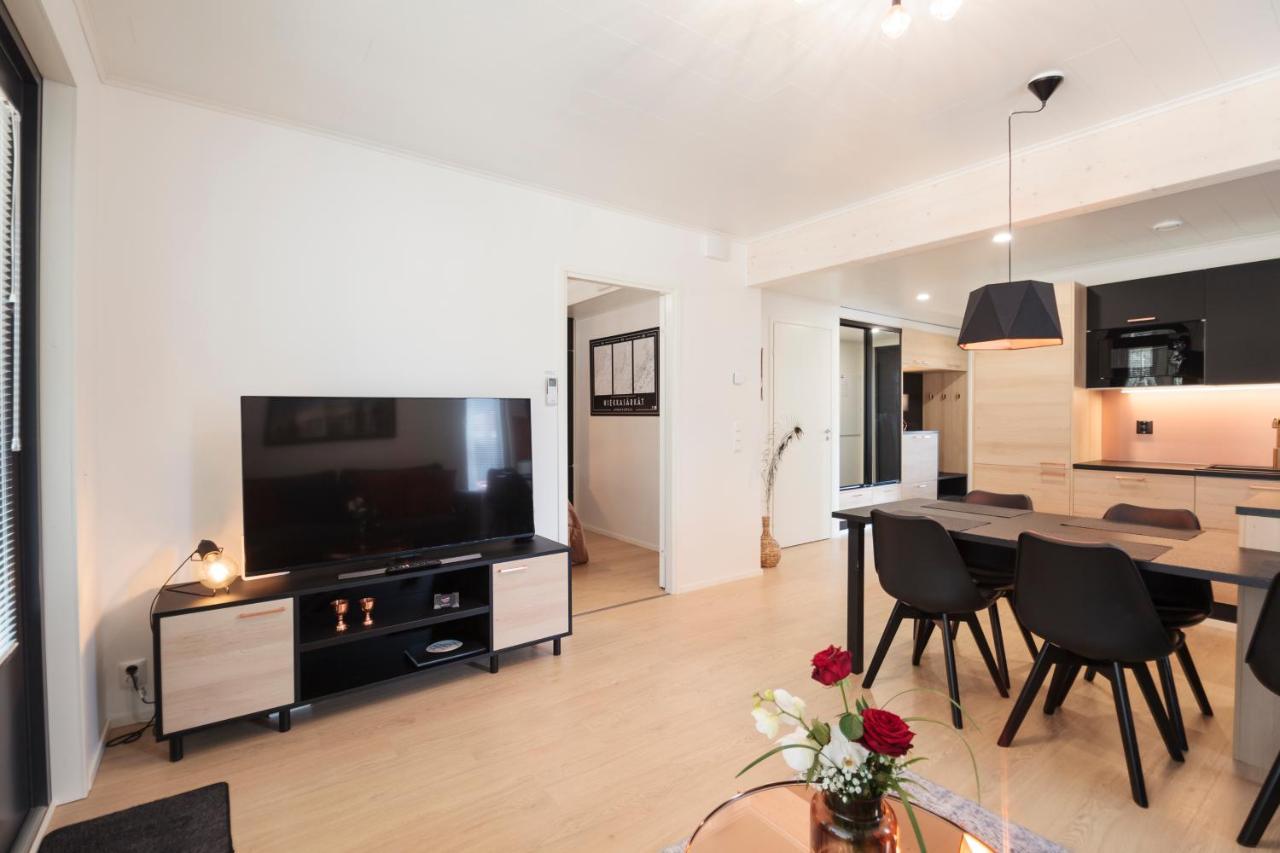 Apartment Tuomenkartano B1 Iso Huoneisto Saunalla Kalajoki Bagian luar foto