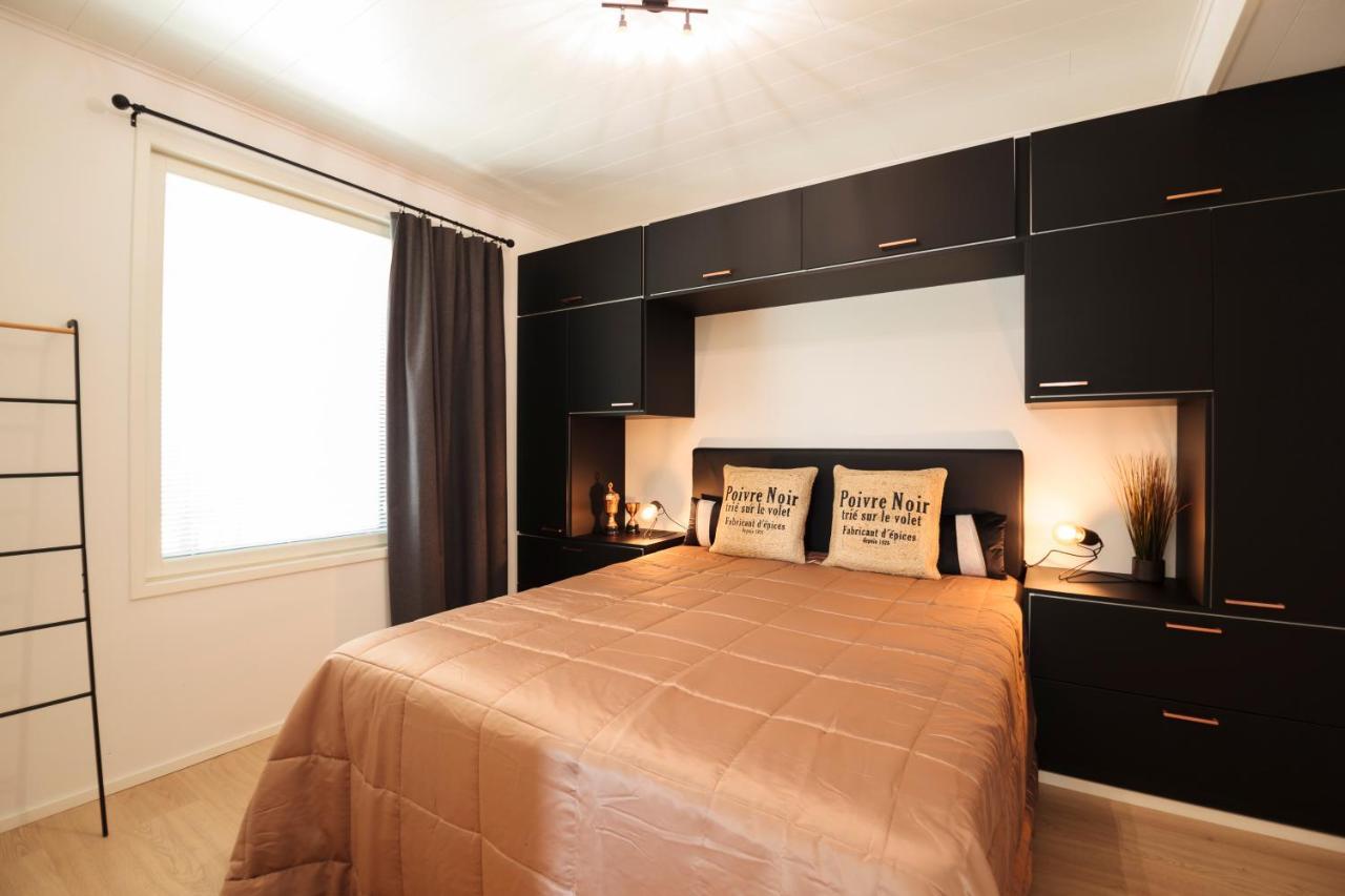 Apartment Tuomenkartano B1 Iso Huoneisto Saunalla Kalajoki Bagian luar foto
